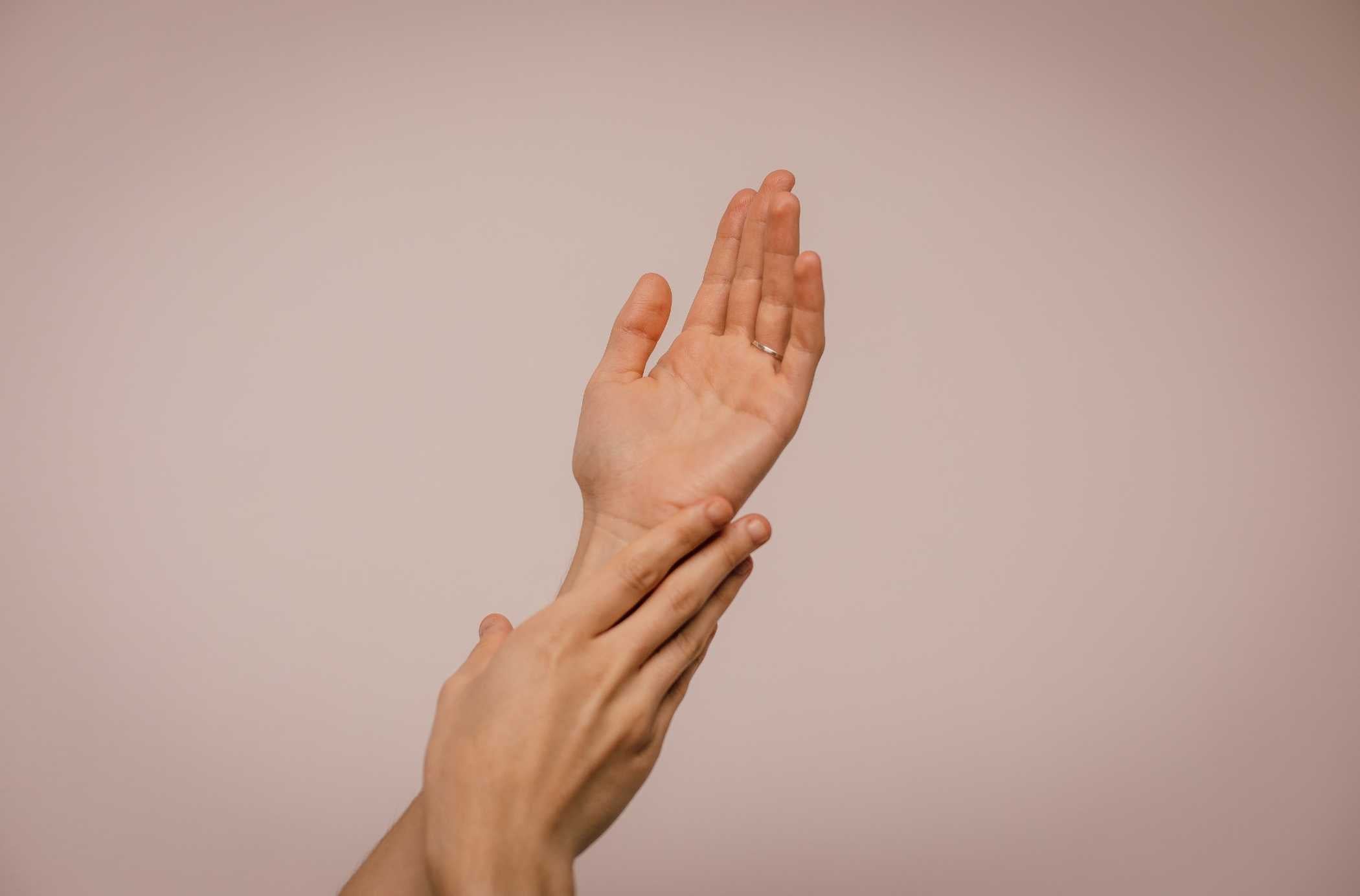 6 Ways to Prevent Wrinkles Naturally